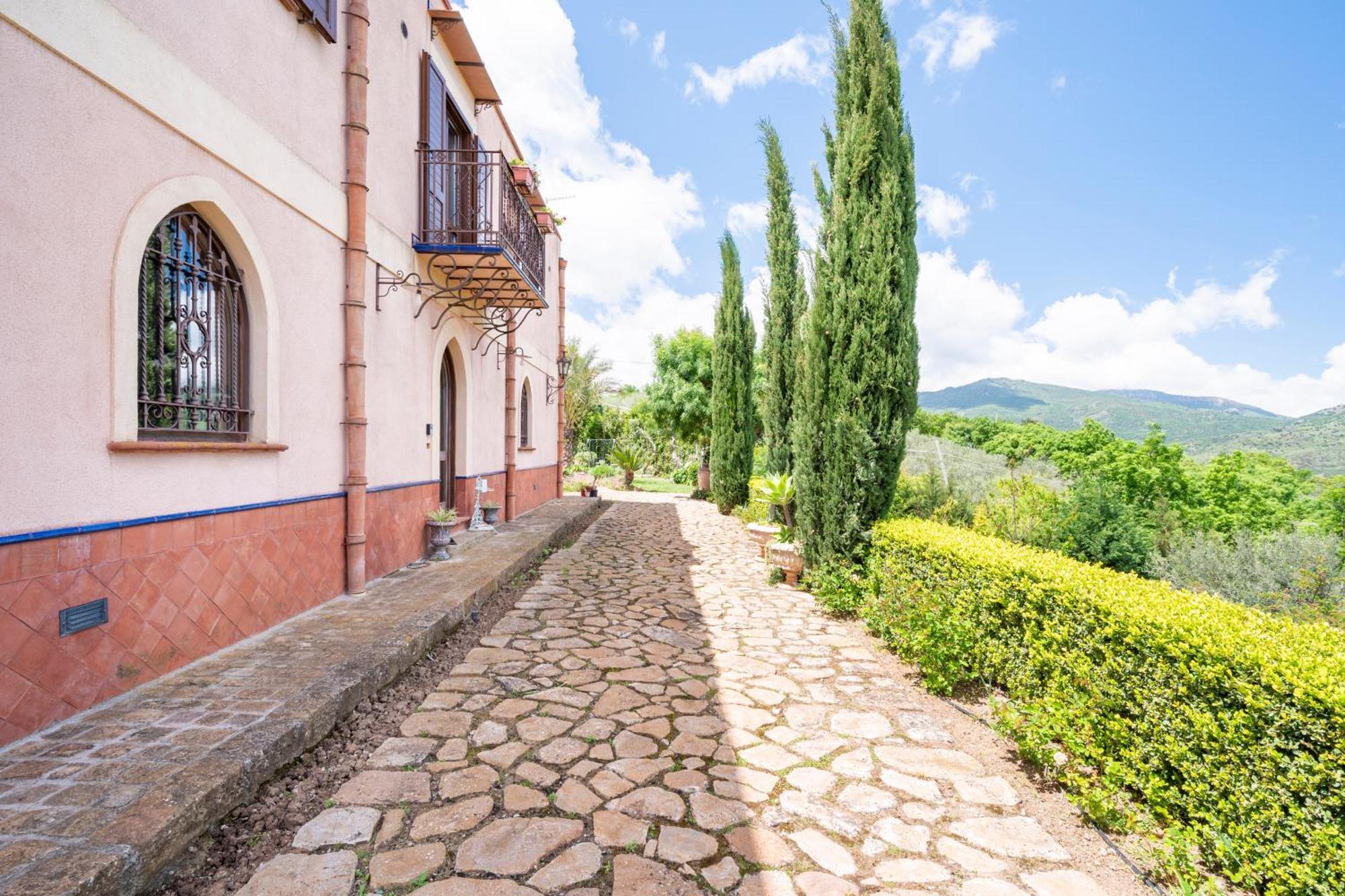 Villarose Castelbuono  Dış mekan fotoğraf