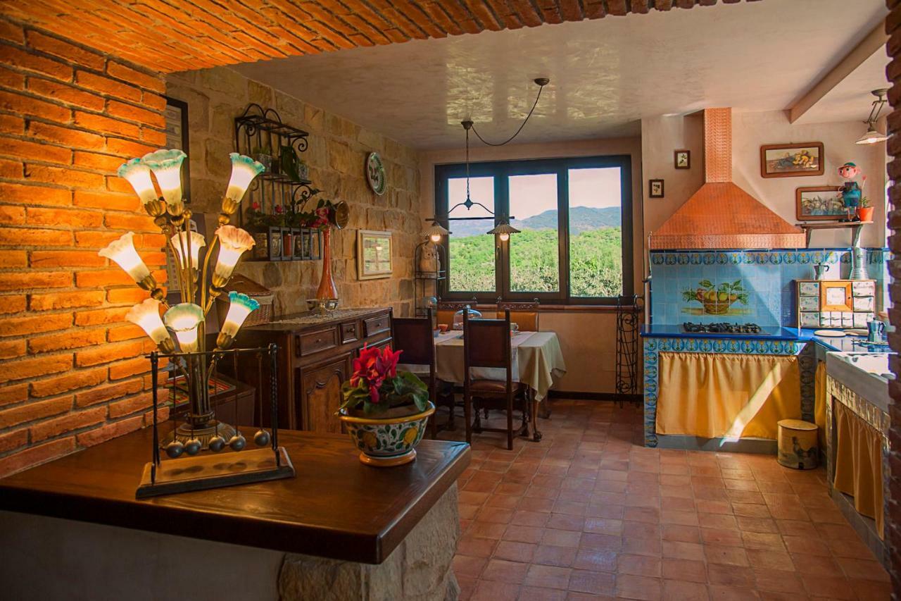 Villarose Castelbuono  Dış mekan fotoğraf